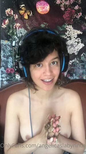 Angelica ASMR / angelicaslabyrinth nude photo #0423