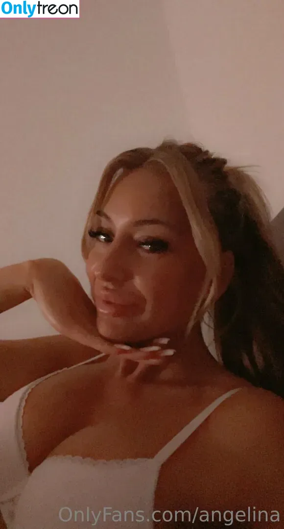 Angelina nude photo #0098 (angelinamtv / beautifulangel)
