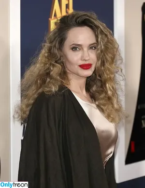 Angelina Jolie / angelinajolie фото голая #0573