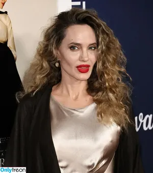 Angelina Jolie / angelinajolie фото голая #0580
