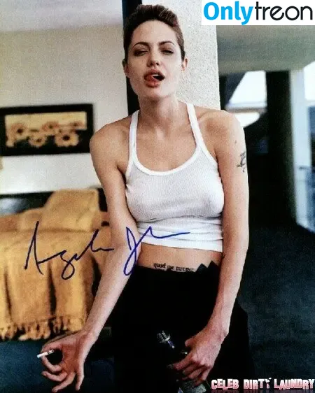 Angelina Jolie nude photo #0794 (angelinajolie)