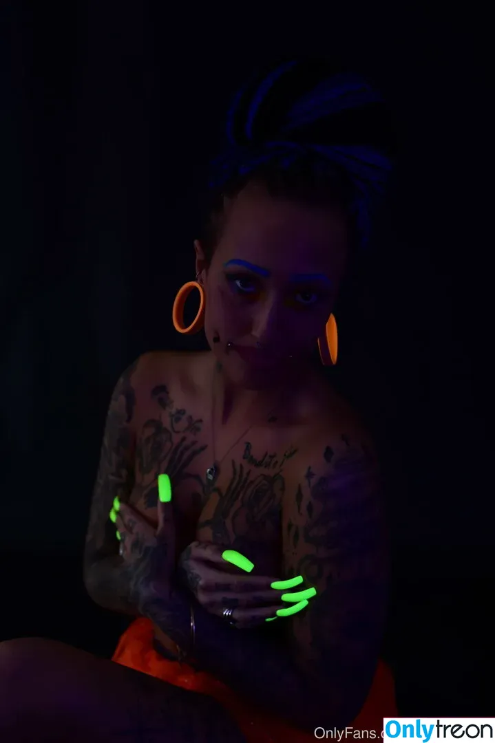 angelvicious nude photo #0111 (angelvicious)