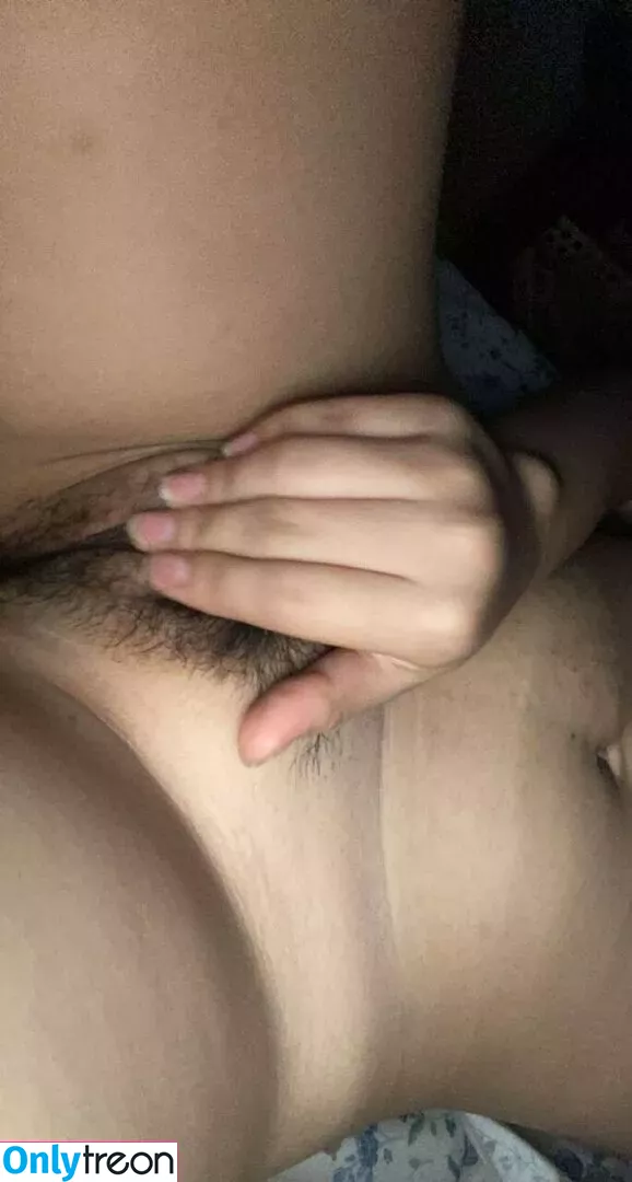 Anggparr nude photo #0006 (anggparrr)