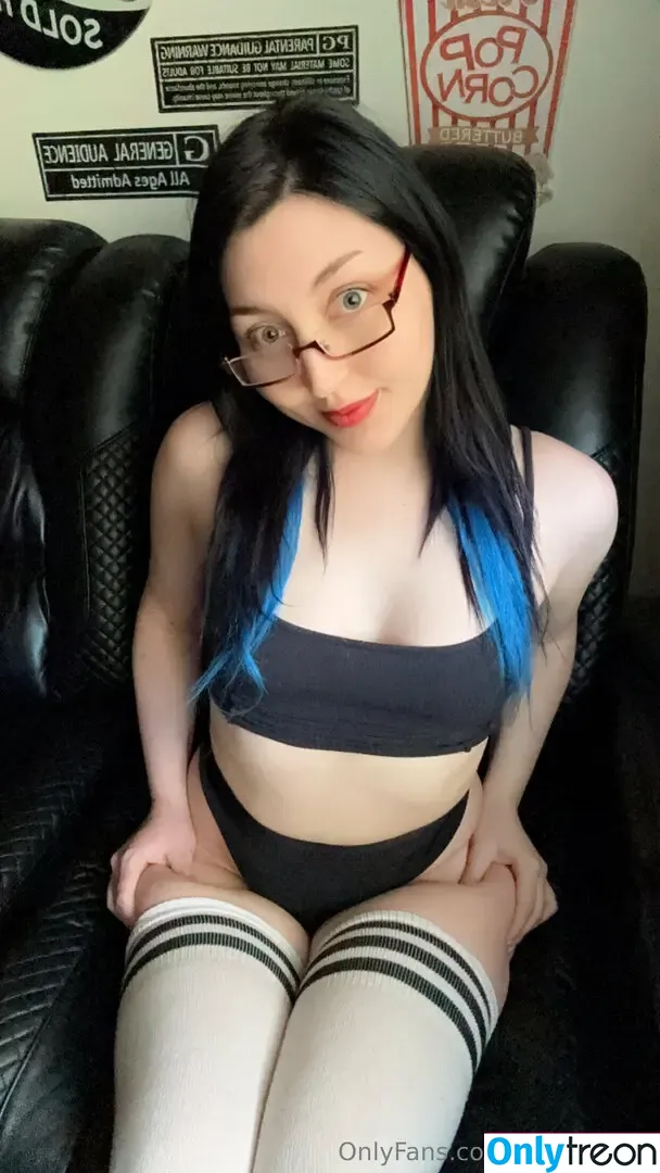 anibae.free nude photo #0065 (anibae.cos)