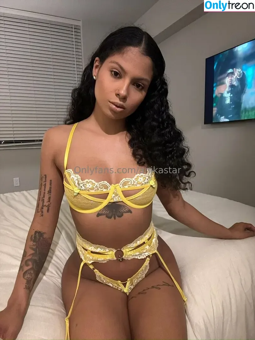 anikastar nude photo #0190 (iamanikastar)