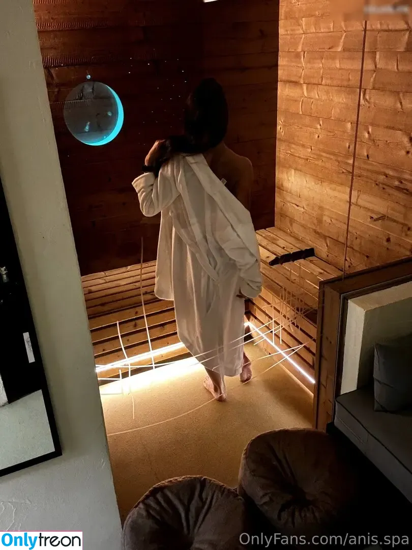 Anis.spa nude photo #0022 (ani.sauna)