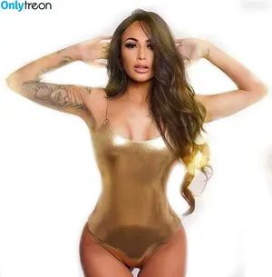 Anita Latifi / anitalatifi nude photo #0039