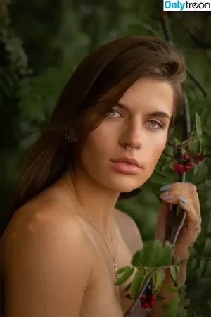 Anita Talipova / Aburykina1 / Burykina nude photo #0002