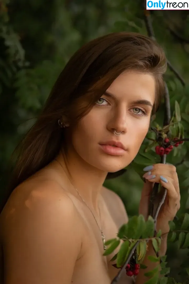 Anita Talipova nude photo #0002 (Aburykina1 / Burykina)