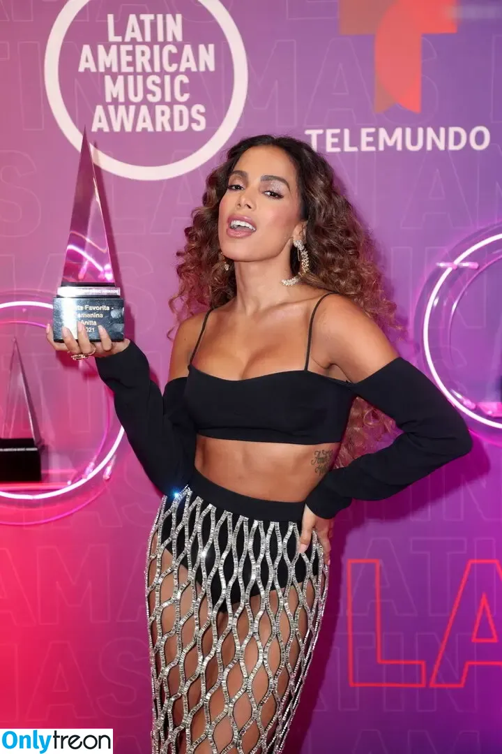 Anitta голая photo #2353 (Anitta)