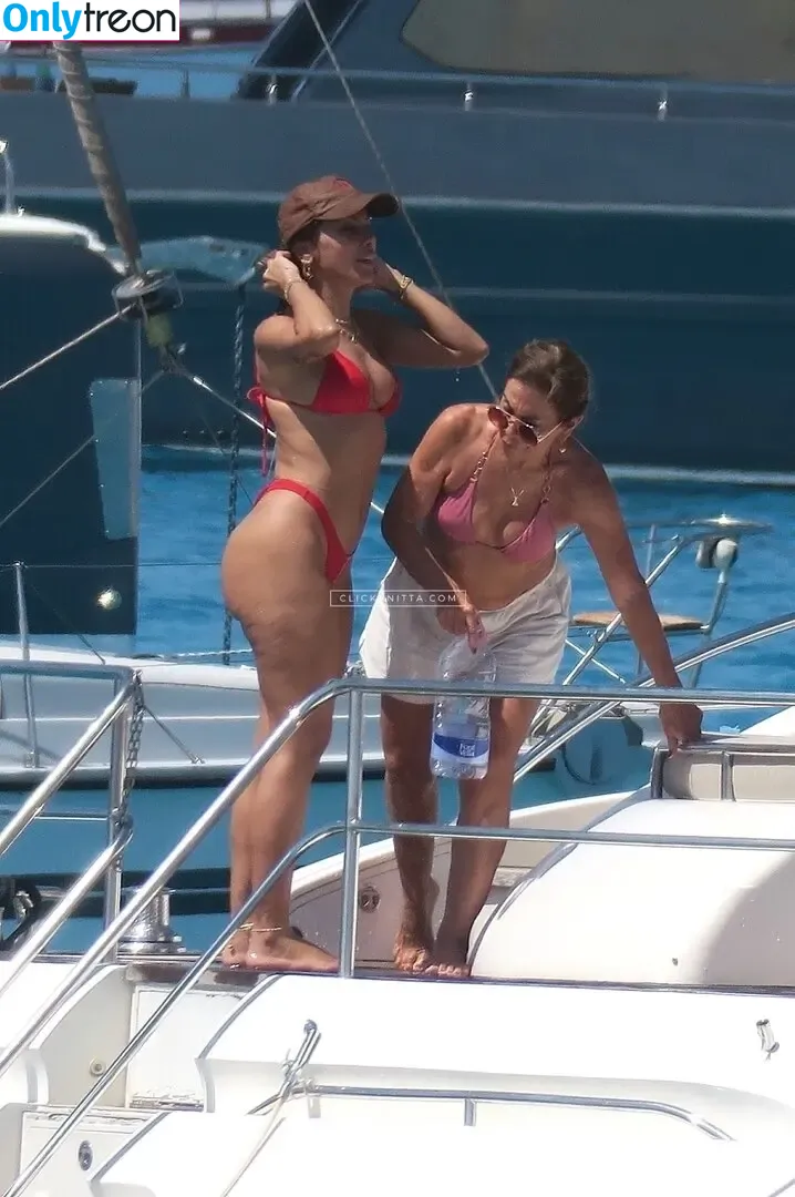 Anitta голая photo #2427 (Anitta)