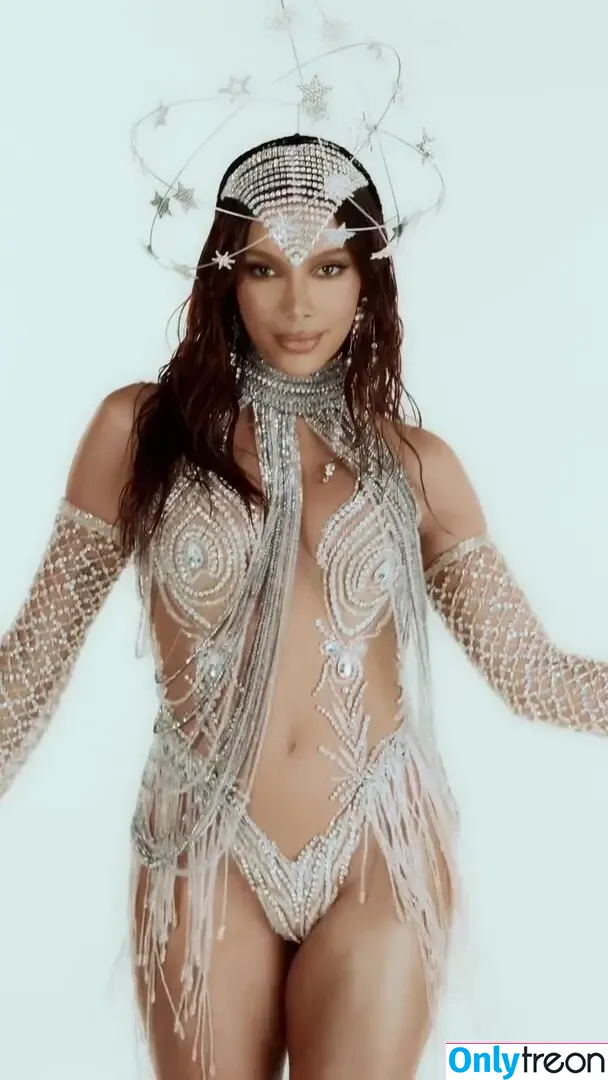 Anitta nude photo #2459 (Anitta)
