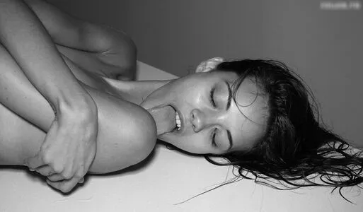 Anja Leuenberger / anj_leuenberger / anjaleuenberger nude photo #0037