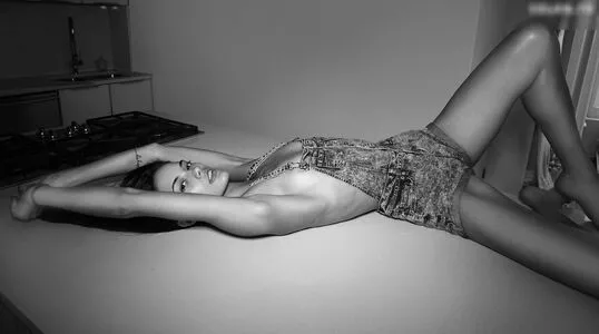 Anja Leuenberger / anj_leuenberger / anjaleuenberger nude photo #0042