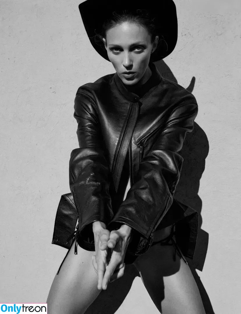 Anja Rubik голая photo #0417 (anja_rubik)