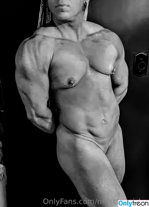 Anjie / Angela Yeo / MuscleGeisha / ifbb_pro_yeo / proyeo nude photo #0069