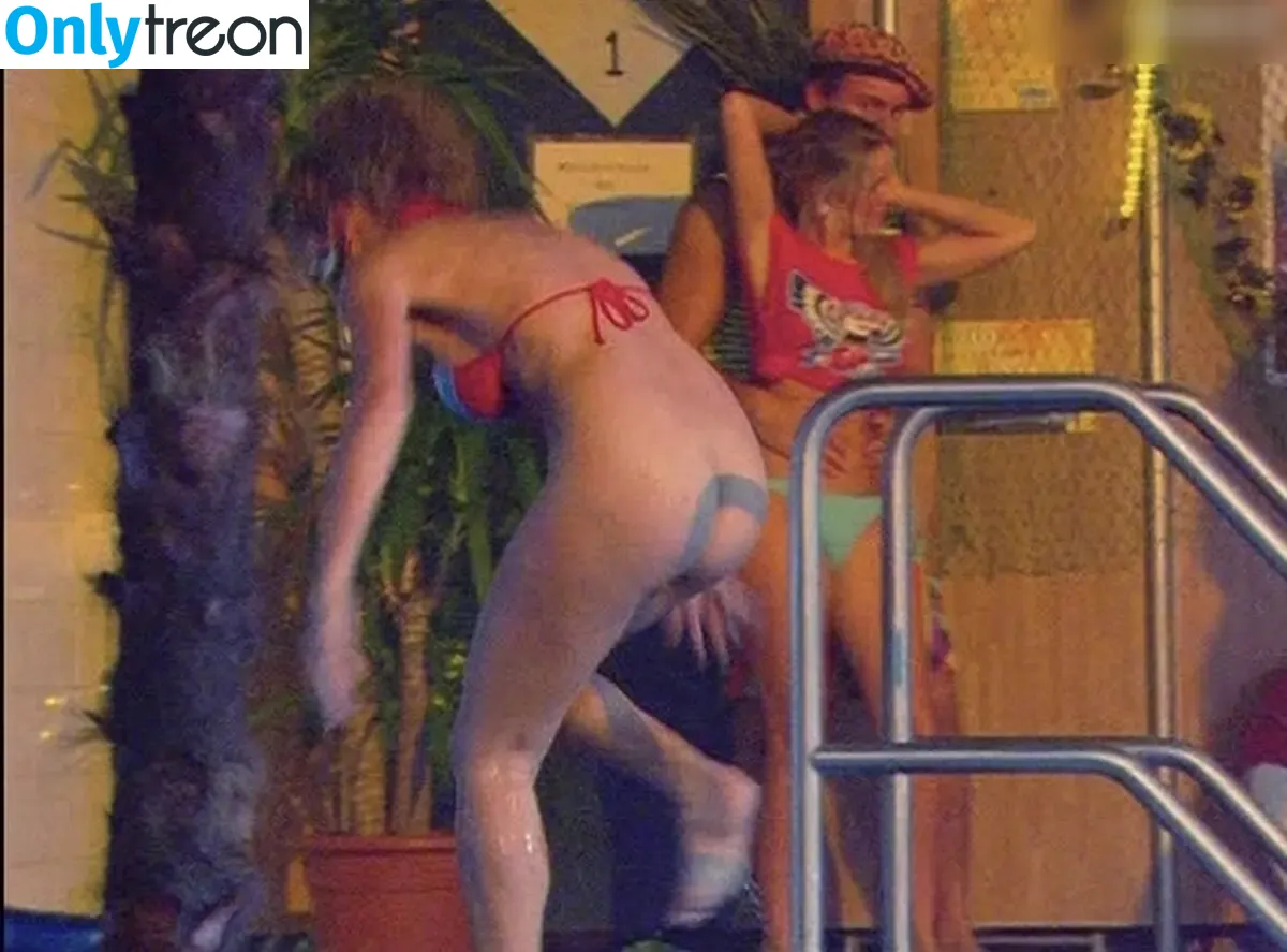 Anke Engelke nude photo #0056 (Anke Engelke)