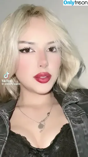 ann.iefy / anniefy11 / anniefyagain / daddyann nude photo #0001