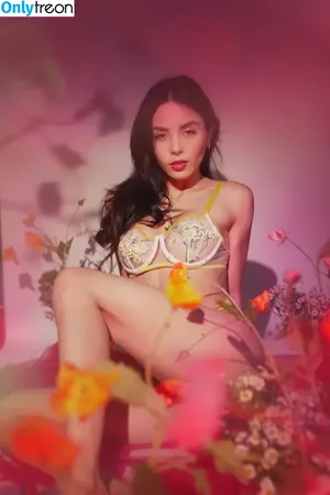 Anna Akana / AnnaAkana / wonderlandstudios фото голая #0772