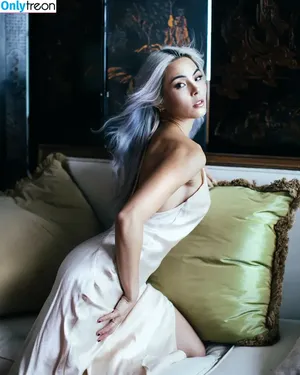 Anna Akana / AnnaAkana / wonderlandstudios фото голая #0897