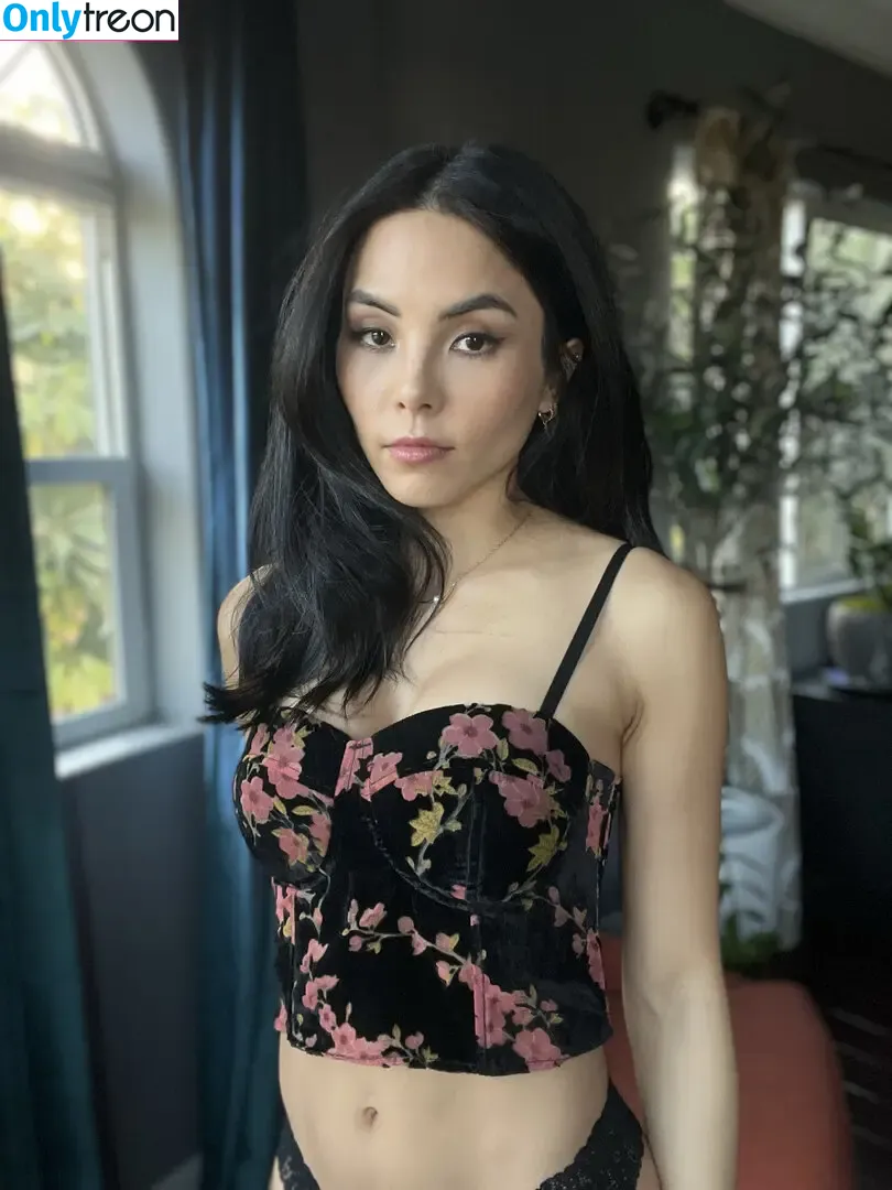 Anna Akana nude photo #0754 (AnnaAkana / wonderlandstudios)