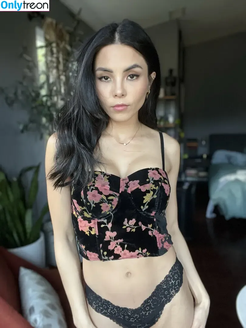 Anna Akana nude photo #0759 (AnnaAkana / wonderlandstudios)