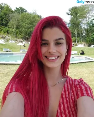 anna.gazanis / AnnaGazanis nude photo #0568
