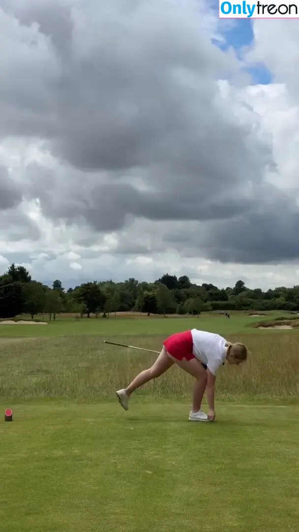 Anna Halliday голая photo #0003 (Golf with Anna / golfwithanna)