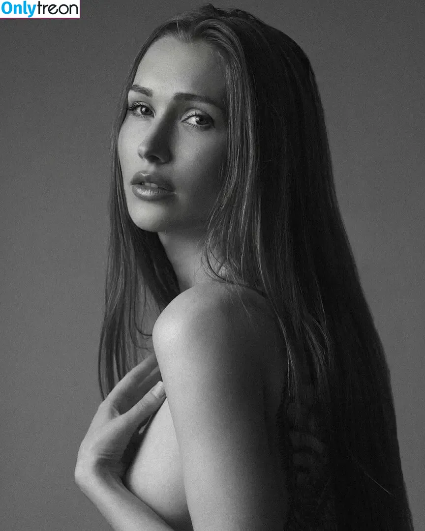 Anna Hristenko nude photo #0050 (hristenko_anna)