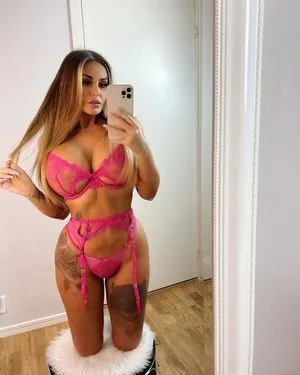 Anna-Lisa Herascu / Annalisaherascu / annalisaaherascu nude photo #0021