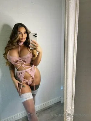 Anna-Lisa Herascu / Annalisaherascu / annalisaaherascu nude photo #0042