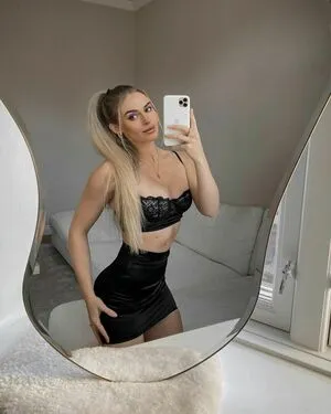 Anna Nyström / annanystrom / annanystromof nude photo #0063