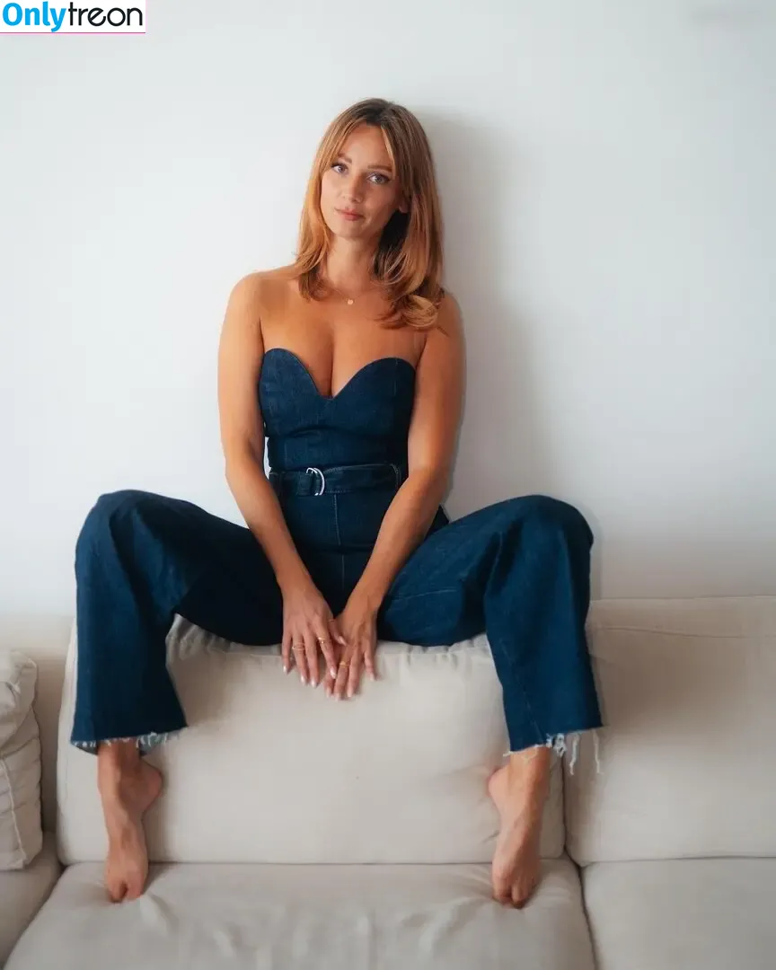 Anna Rossow голая photo #0066 (anna_rossow_)