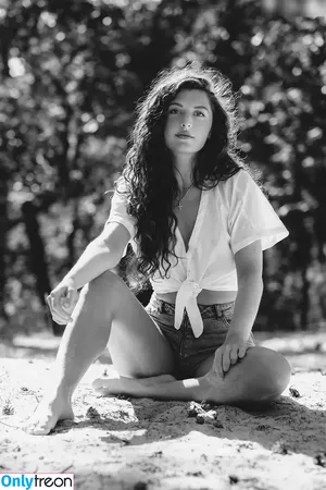 Anna Victoria Binnebößel / victoria.binne фото голая #0090