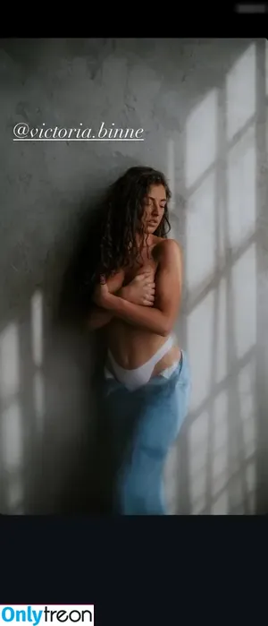 Anna Victoria Binnebößel / victoria.binne nude photo #0198