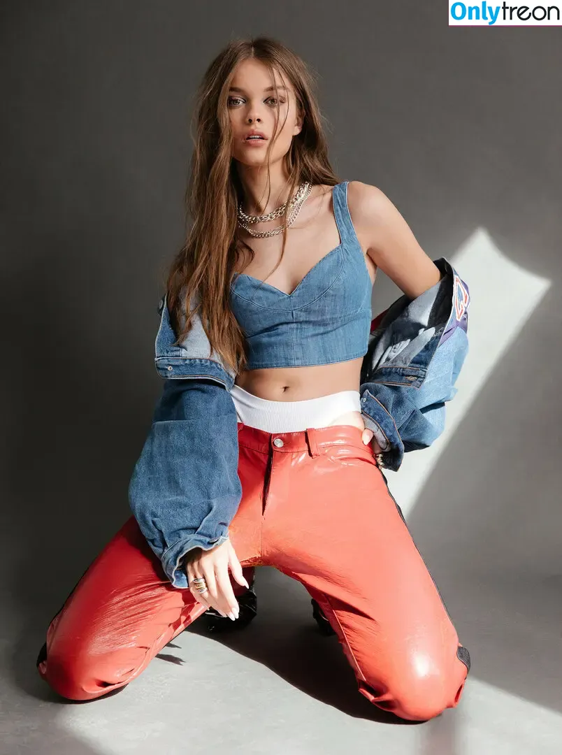 Anna Zak голая photo #0693 (annazak12)