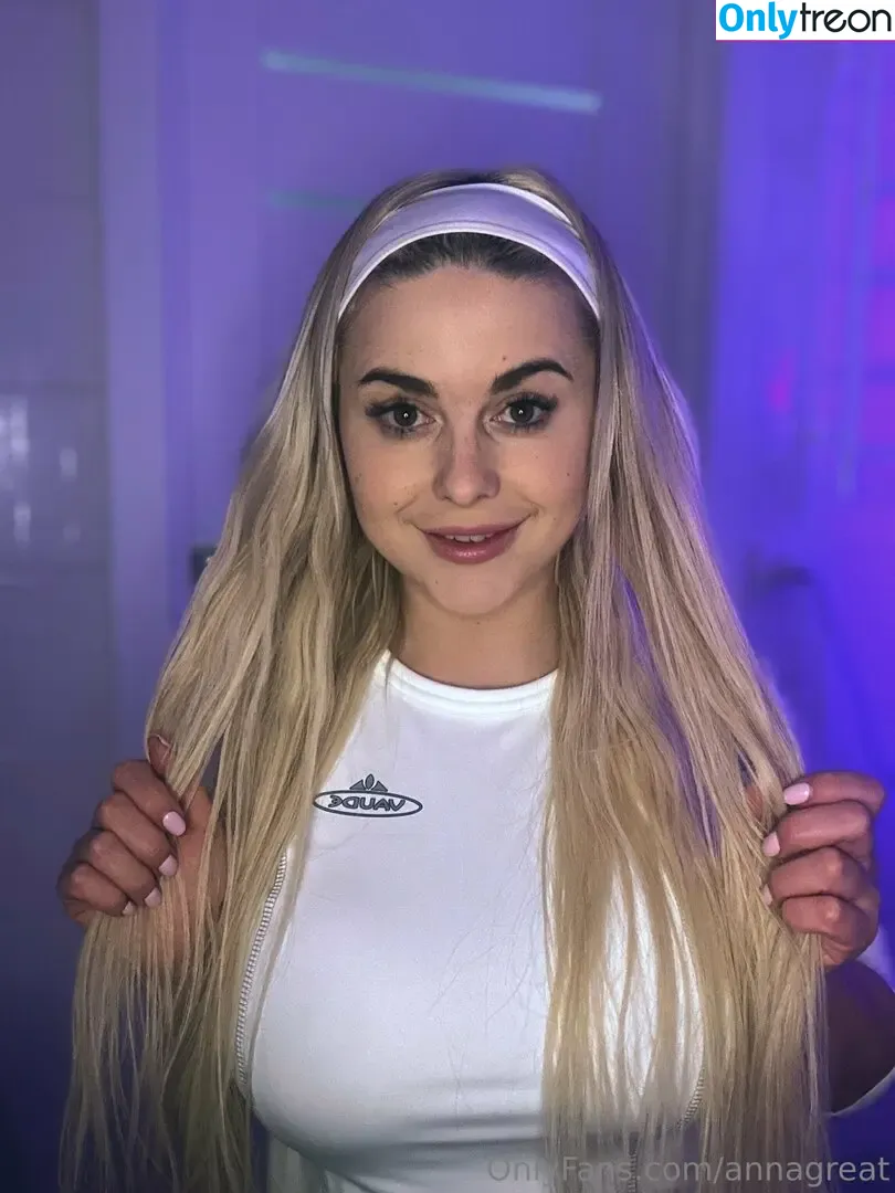 annagreat nude photo #0401 (annaazimova97 / annasmile)