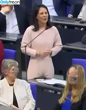 Annalena Baerbock / abaerbock фото голая #0575