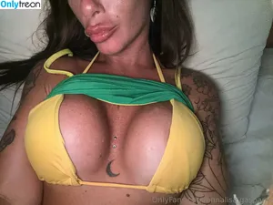 annalisa.gasparro / annalis_gasparro фото голая #0020