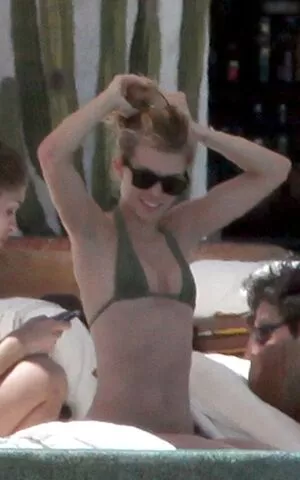 AnnaLynne McCord / theannalynnemccord фото голая #0219