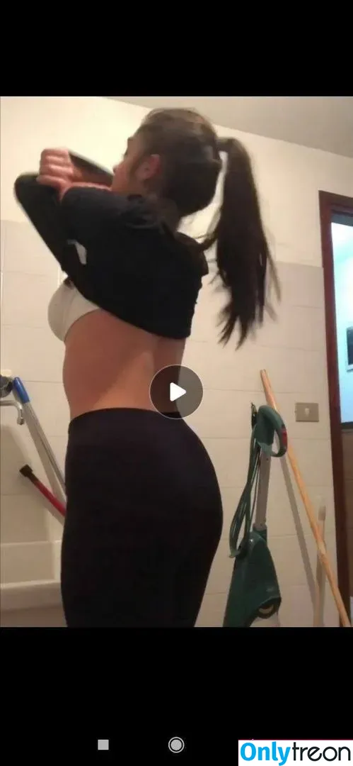 Annarita Esposito голая photo #0019 (annaritaaesposito / annaritaesposito)
