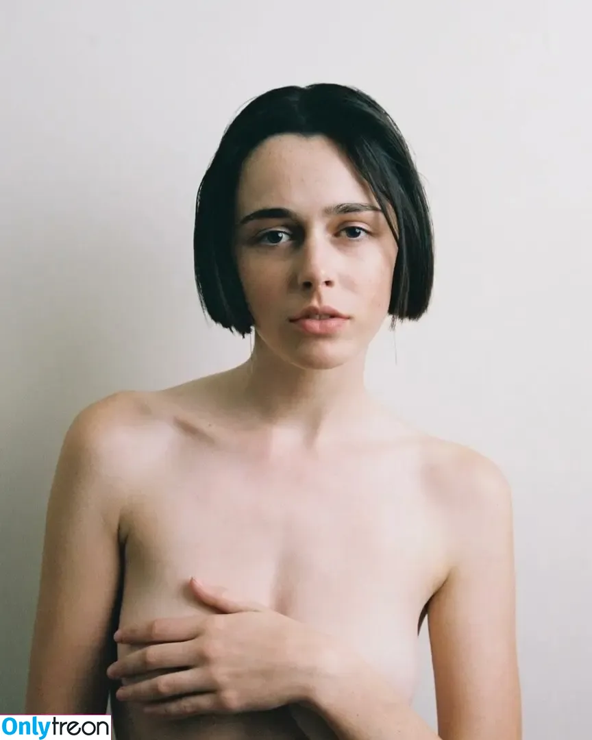 annawrecks nude photo #0004 (airwrecka_official)