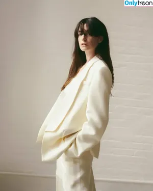 Anne Hathaway / ahathawaynews / annehathaway / heatherannie фото голая #2234
