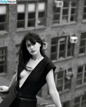 Anne Hathaway / ahathawaynews / annehathaway / heatherannie фото голая #2238