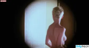 Anne Heche / anneheche nude photo #0039