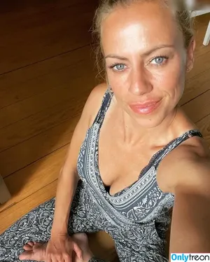 Anneke Dürkopp / annekeduerkopp / dieanneke фото голая #0025