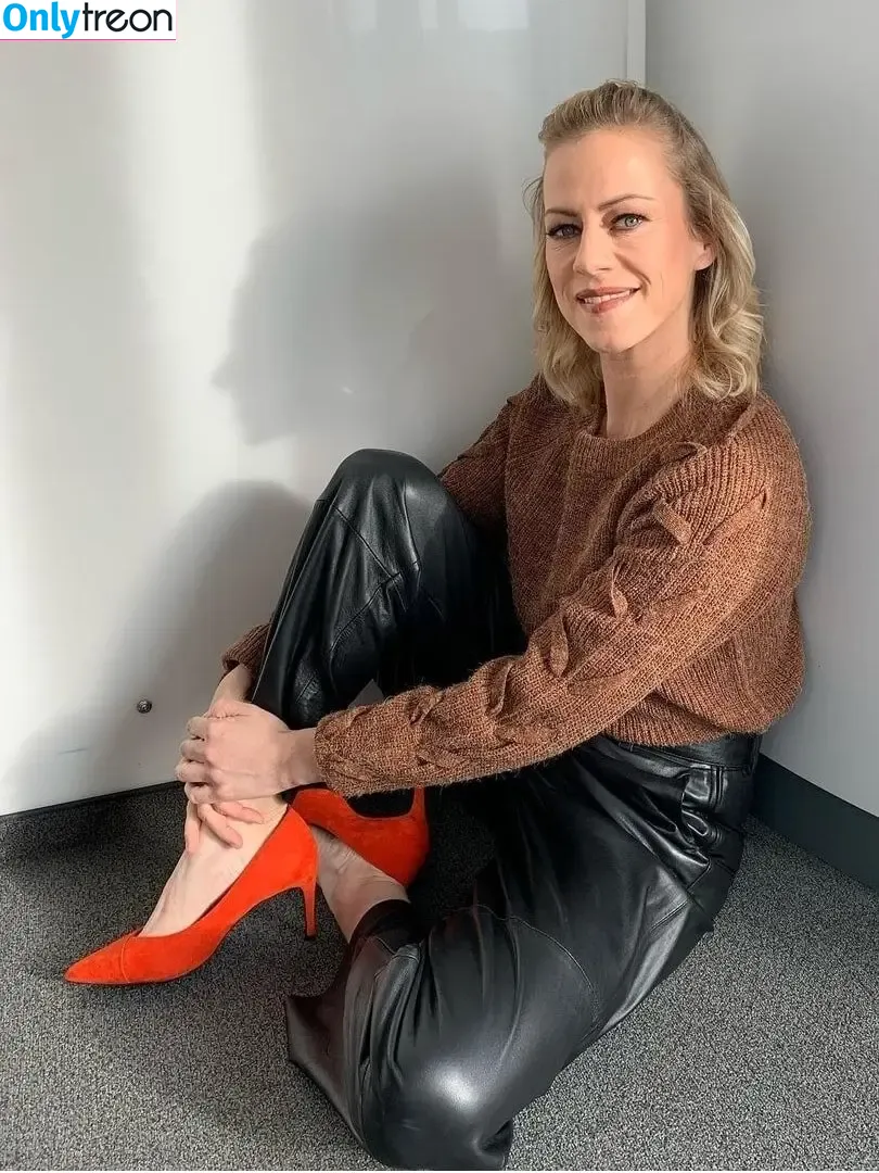 Anneke Dürkopp голая photo #0003 (annekeduerkopp / dieanneke)