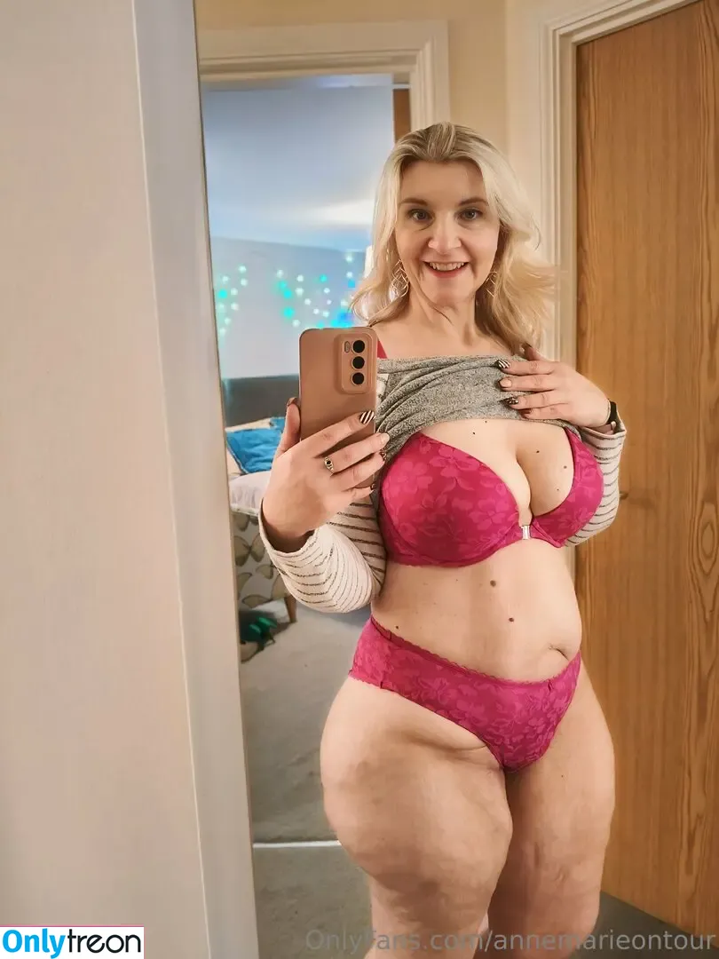 annemarieontour nude photo #0074 (annemarie)