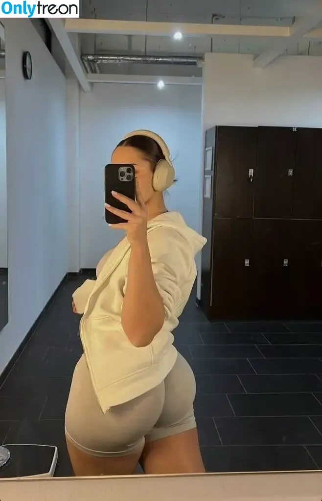 Annetthr nude photo #0017 (Annetthr)
