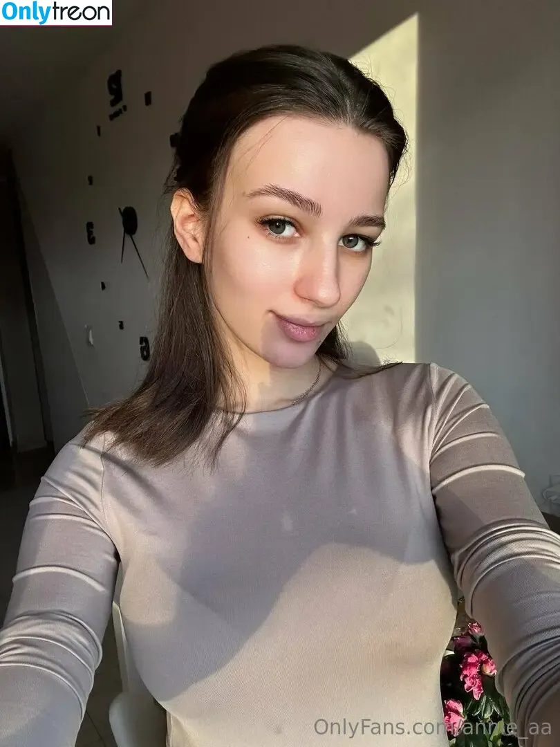 annie_aa nude photo #0629 (annie_aa_ / annieaa)